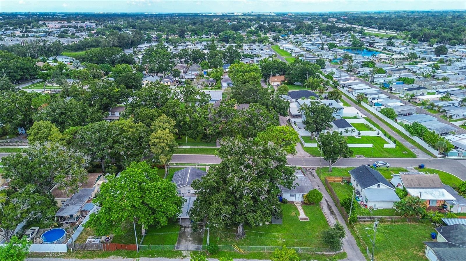 2518 40TH AVE N, ST PETERSBURG, FL — photo 54