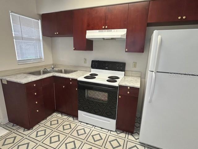 2534 40TH AVE N, ST PETERSBURG, FL — photo 13