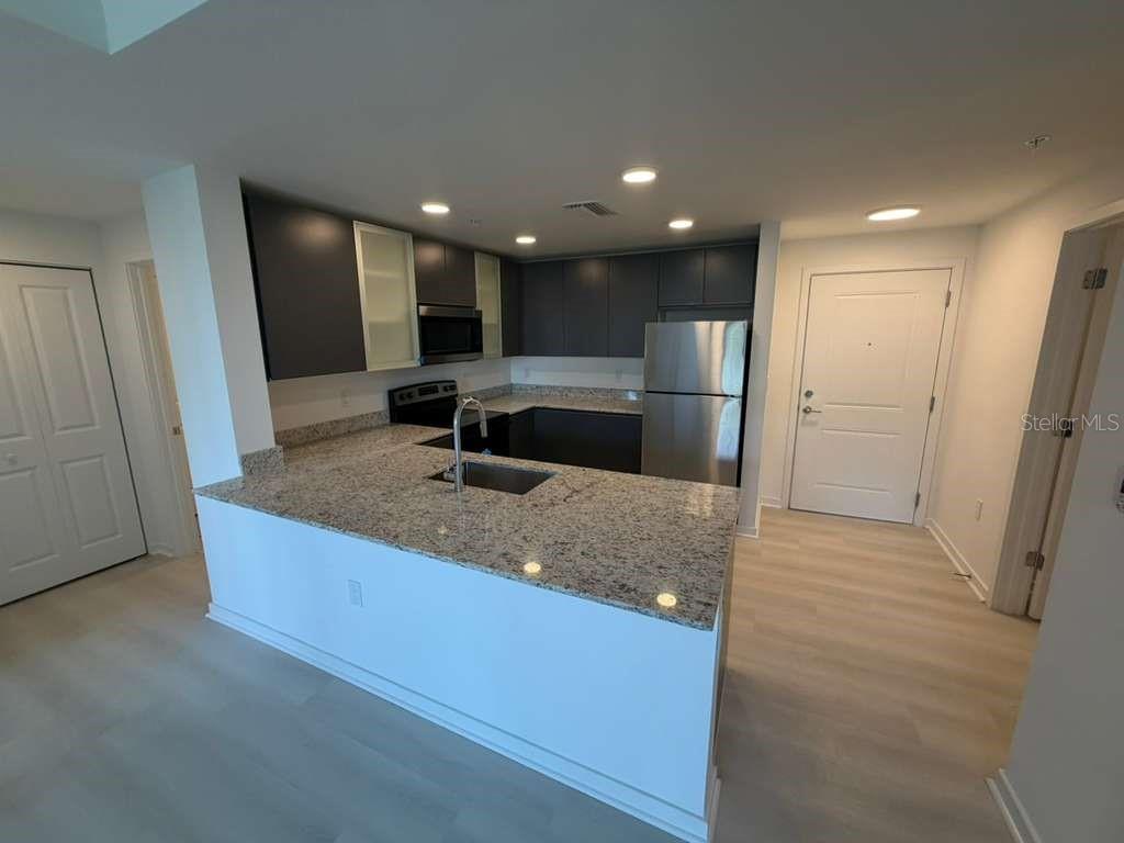 5587 MILLENIA PARK BLVD #409, ORLANDO, FL