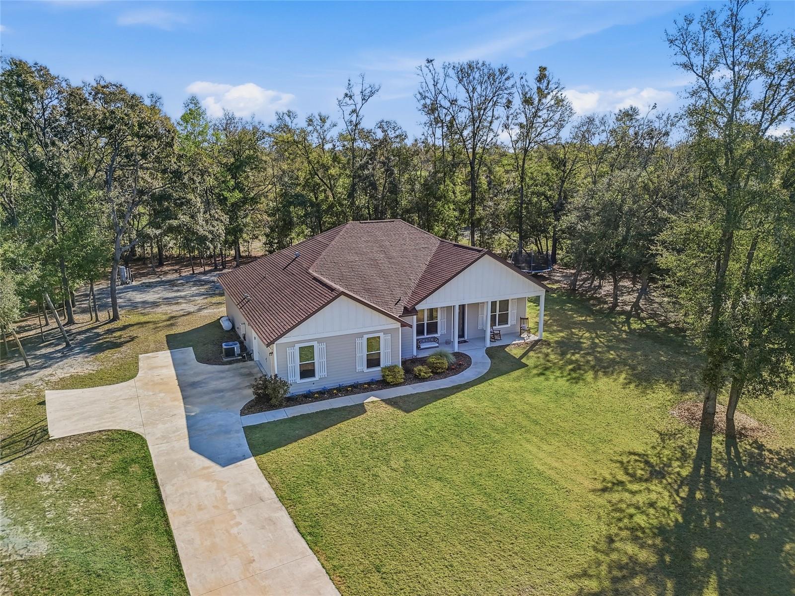 8920 NE 8TH PL, HIGH SPRINGS, FL — photo 2