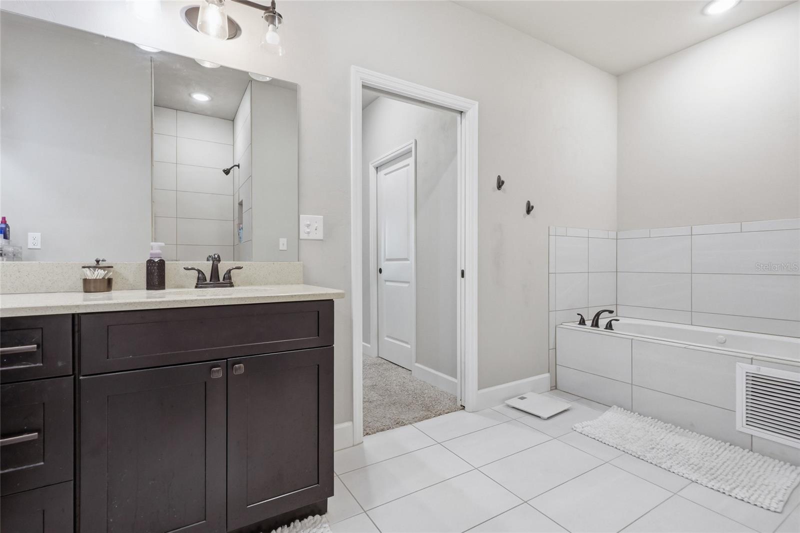 8920 NE 8TH PL, HIGH SPRINGS, FL — photo 18