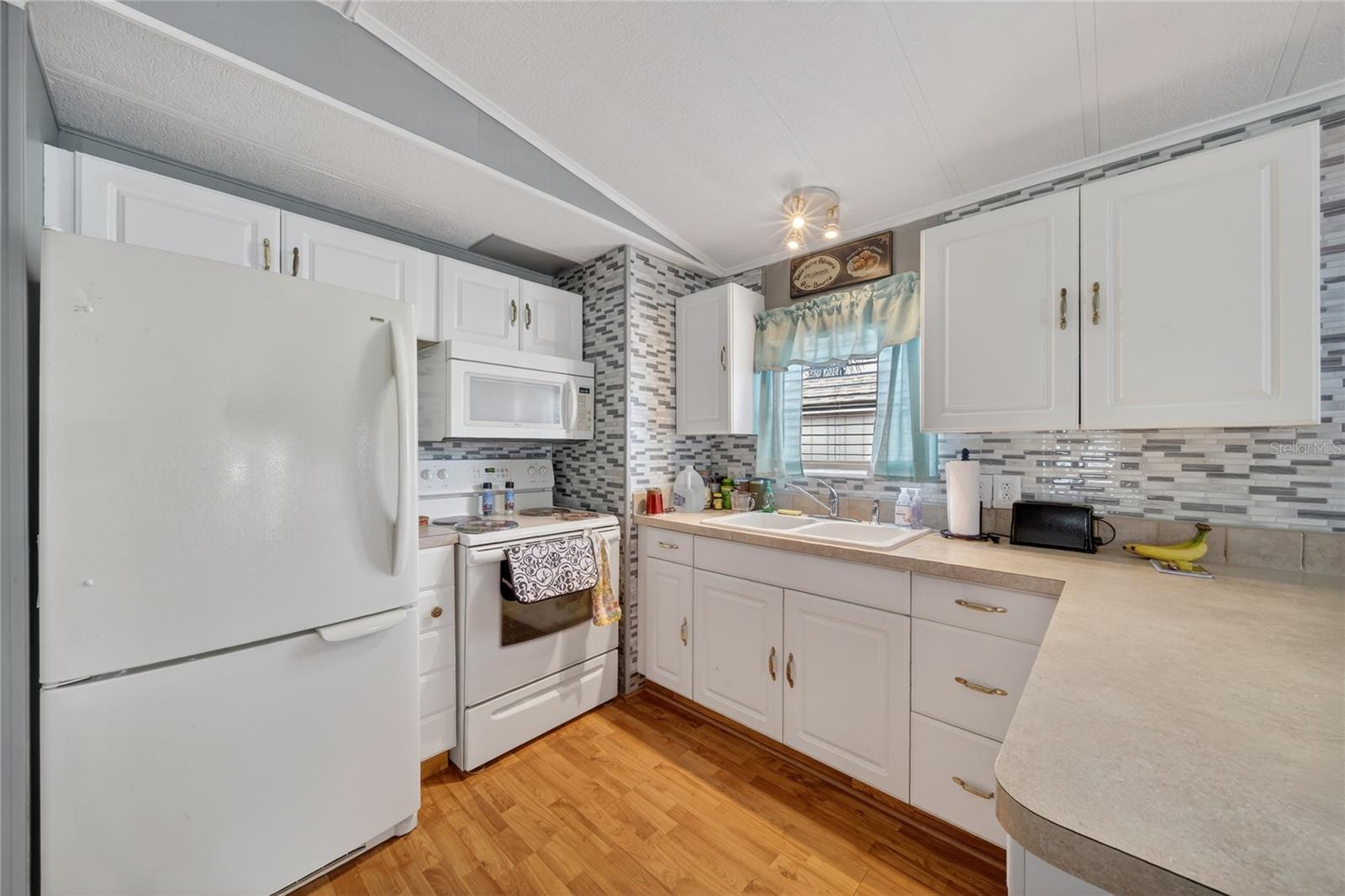 251 PATTERSON RD #D32, HAINES CITY, FL — photo 11