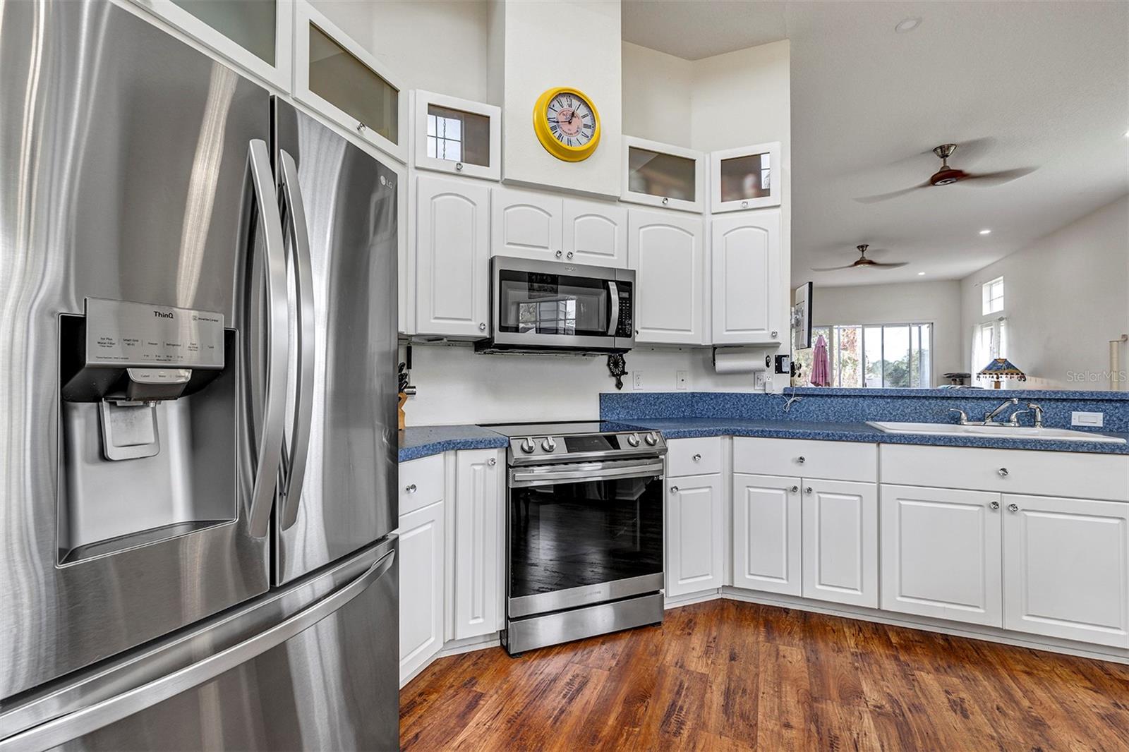 5481 BOUNTY CIR, TAVARES, FL — photo 15