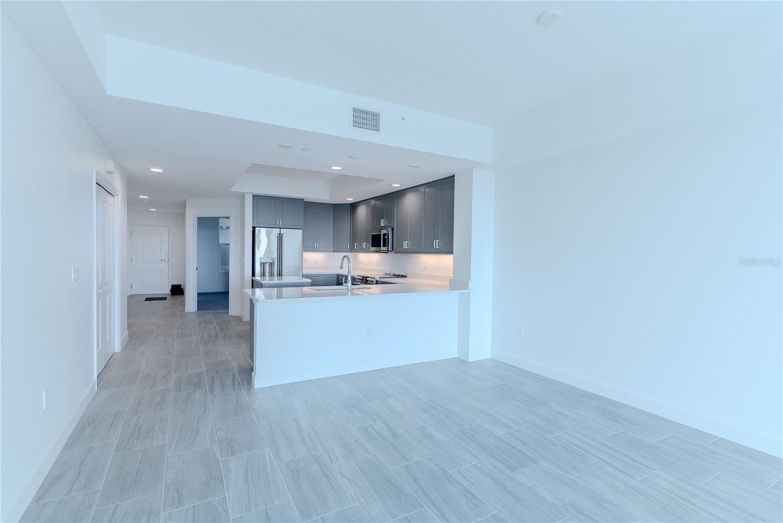 125 ISLAND WAY #503, CLEARWATER BEACH, FL — photo 13