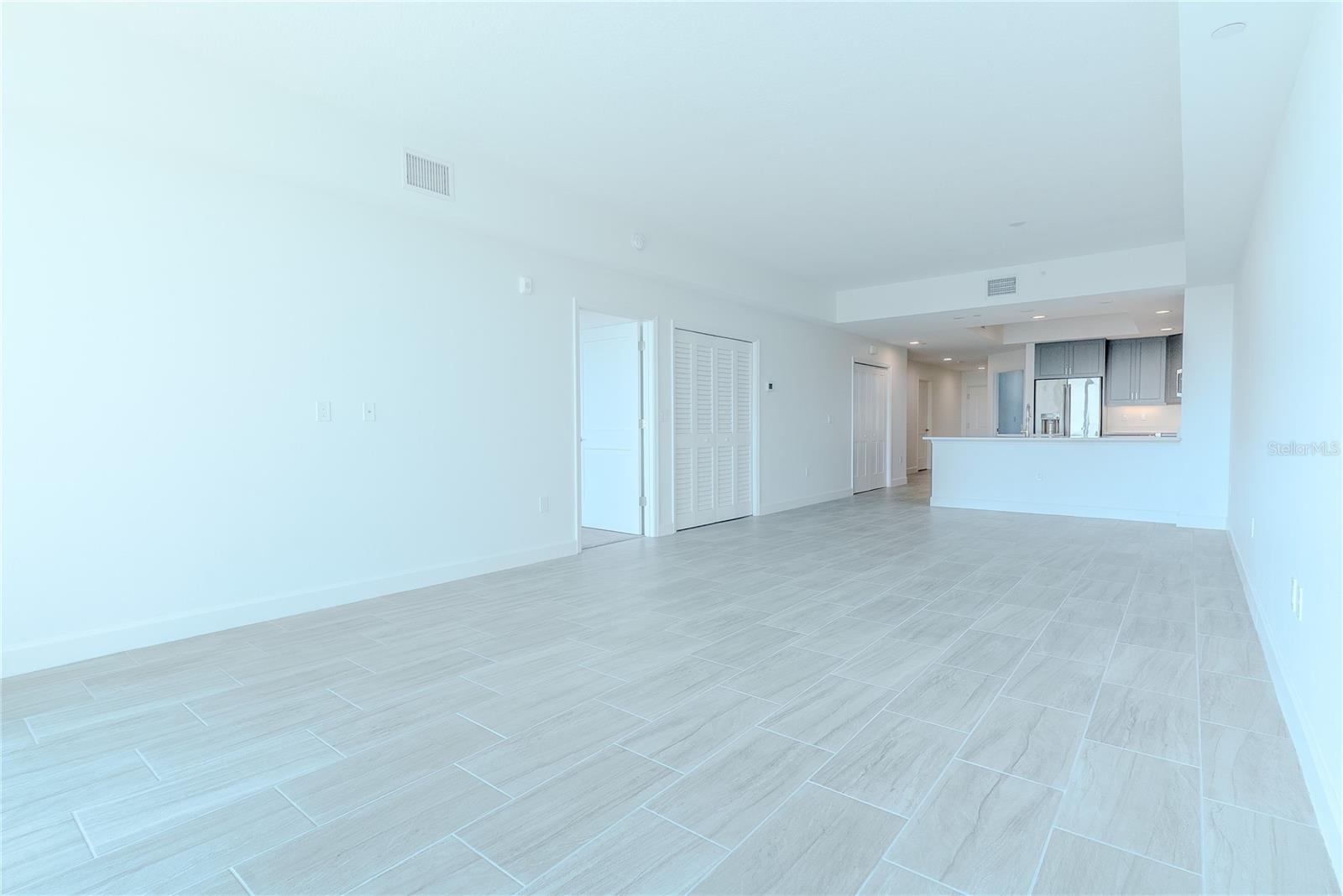 125 ISLAND WAY #503, CLEARWATER BEACH, FL — photo 18
