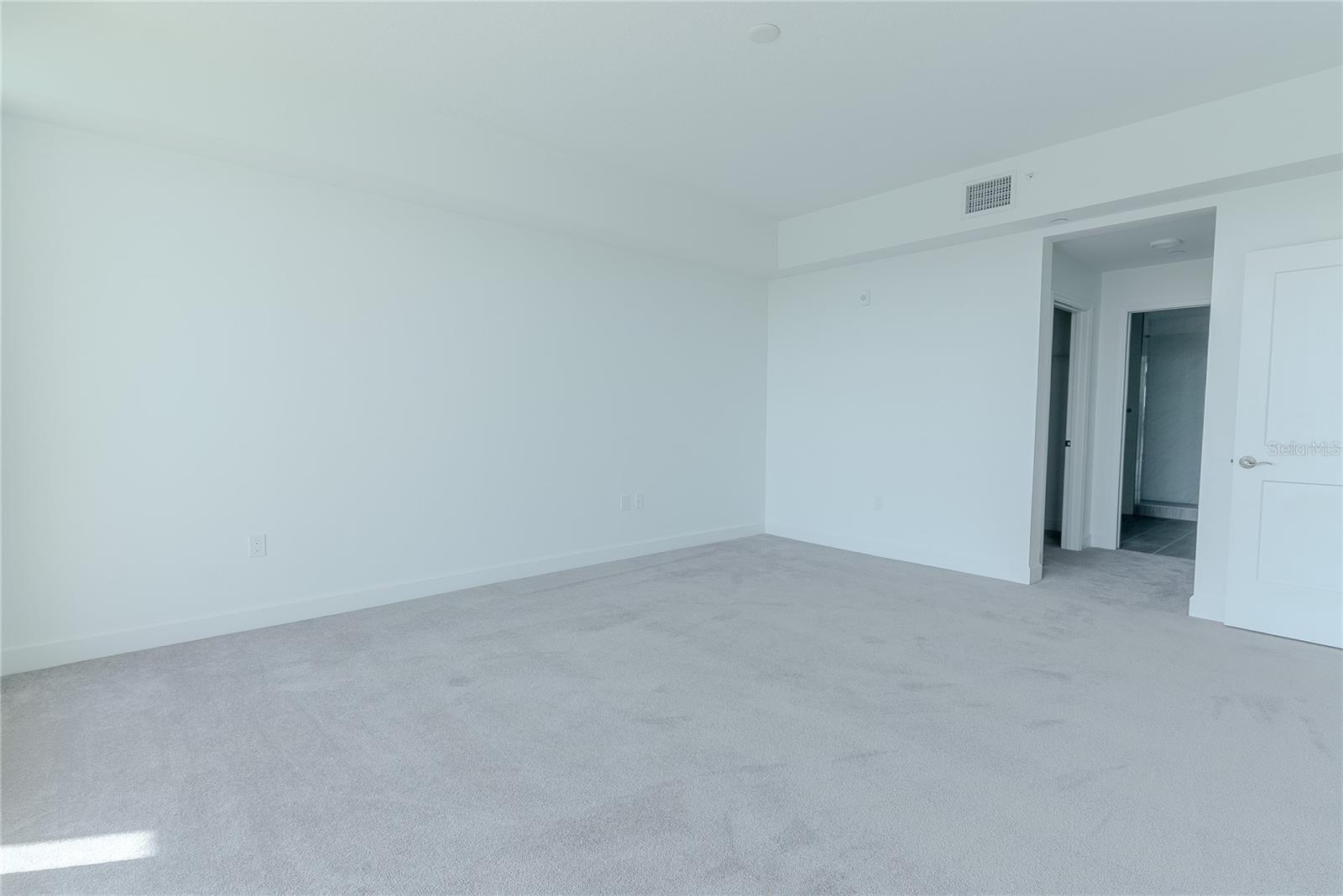 125 ISLAND WAY #503, CLEARWATER BEACH, FL — photo 24