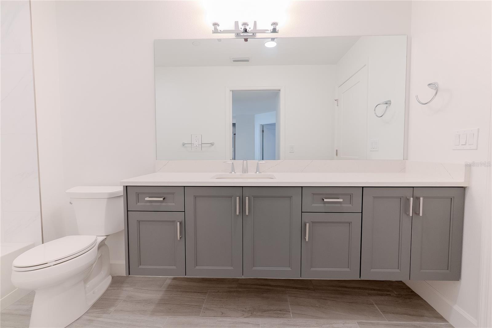 125 ISLAND WAY #503, CLEARWATER BEACH, FL — photo 39