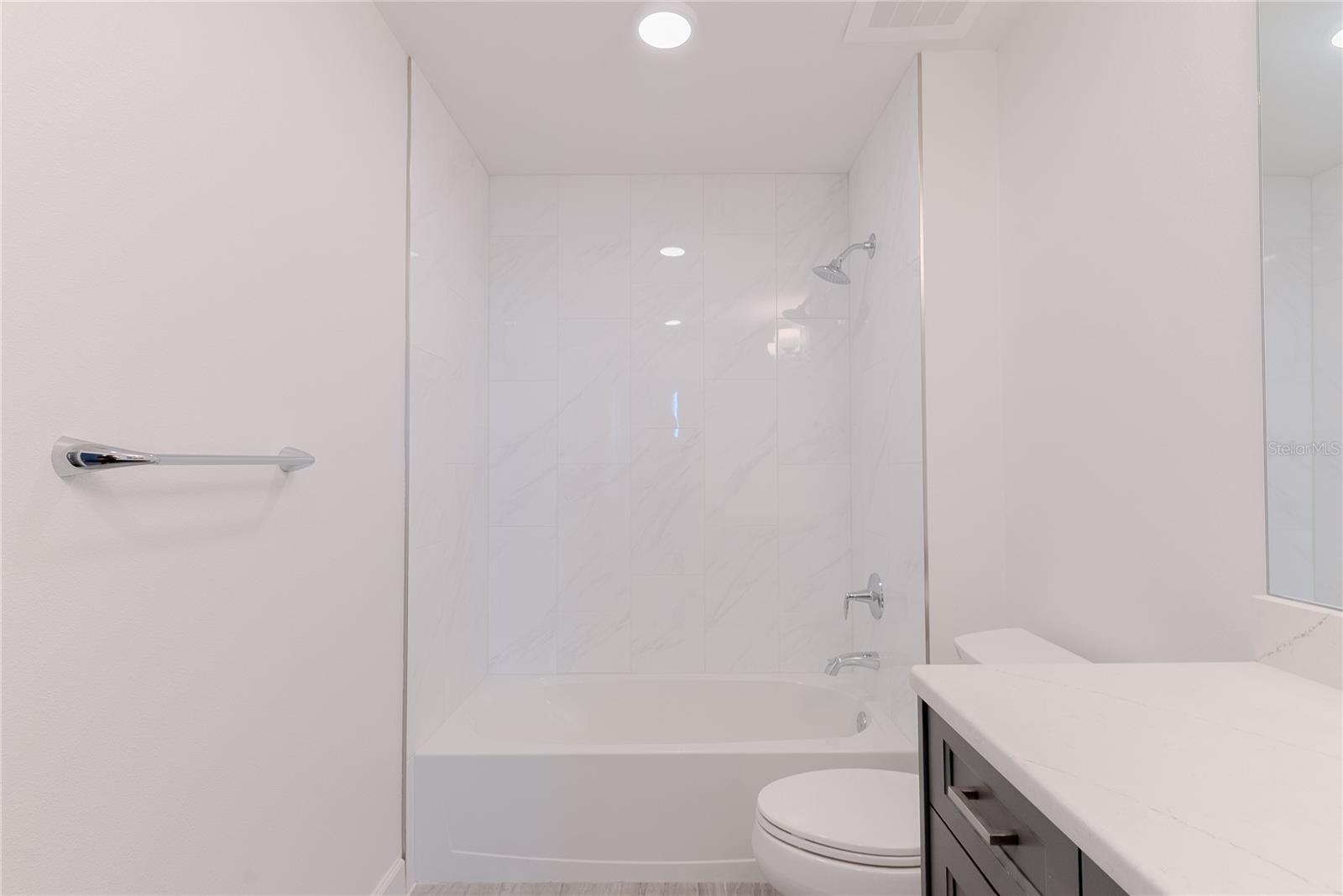 125 ISLAND WAY #503, CLEARWATER BEACH, FL — photo 41