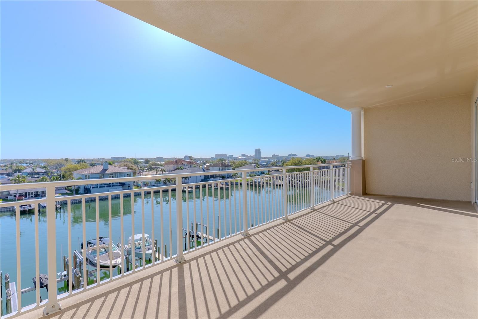 125 ISLAND WAY #503, CLEARWATER BEACH, FL — photo 43