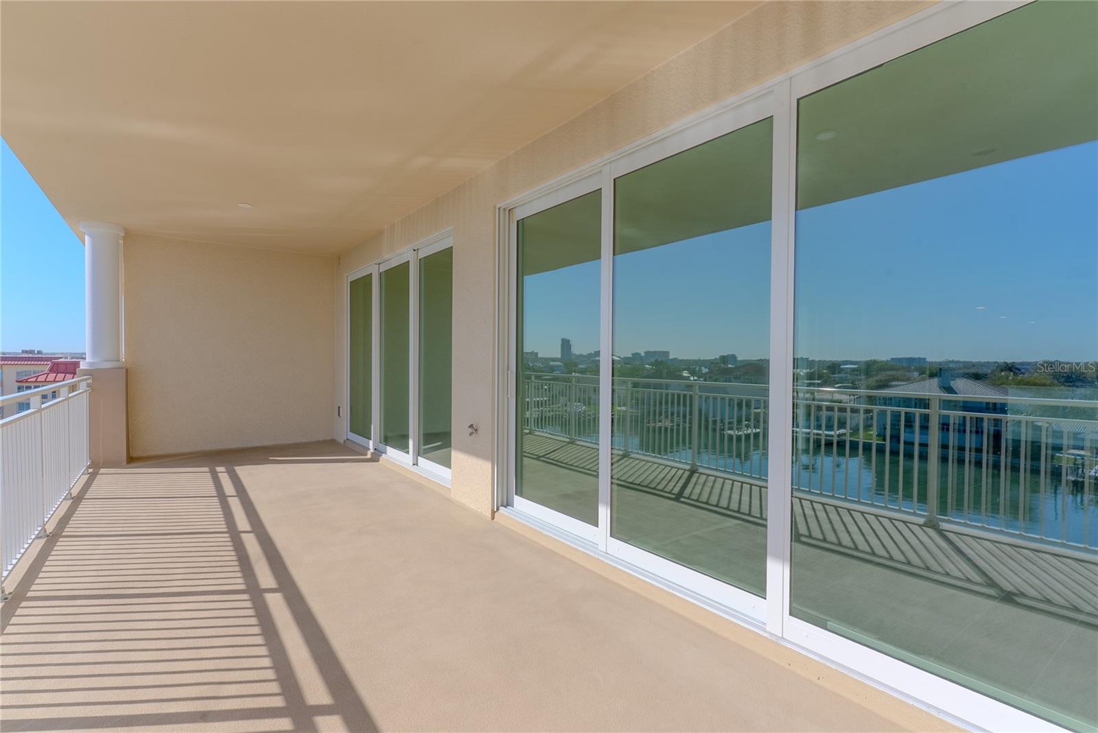 125 ISLAND WAY #503, CLEARWATER BEACH, FL — photo 45