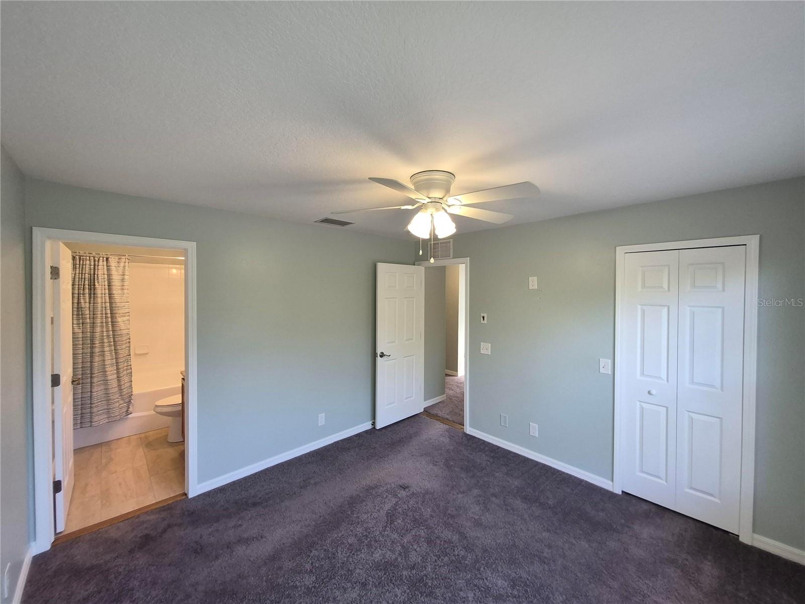 3845 ISLAND WAY, ST PETERSBURG, FL — photo 16