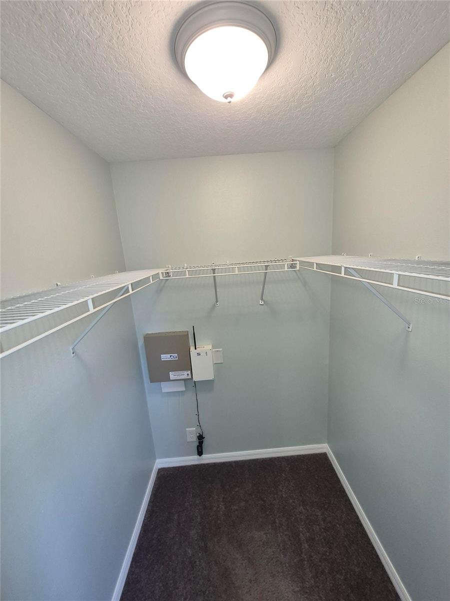 3845 ISLAND WAY, ST PETERSBURG, FL — photo 18