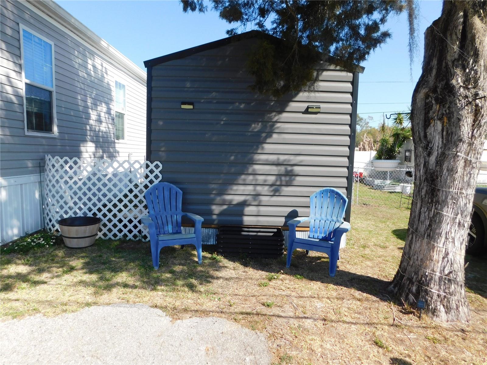 39143 HILLCREST DR, ZEPHYRHILLS, FL — photo 4