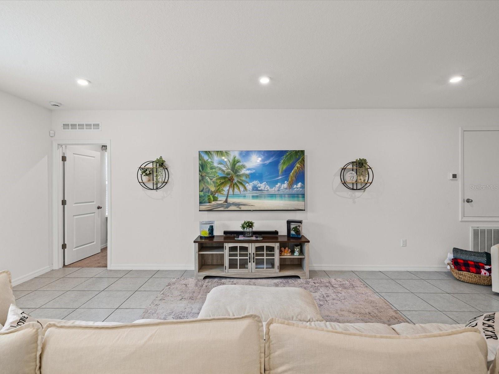 16334 FROST BIRD RD, WEEKI WACHEE, FL — photo 22