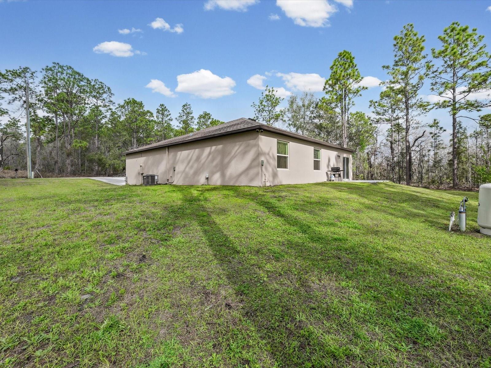 16334 FROST BIRD RD, WEEKI WACHEE, FL — photo 37