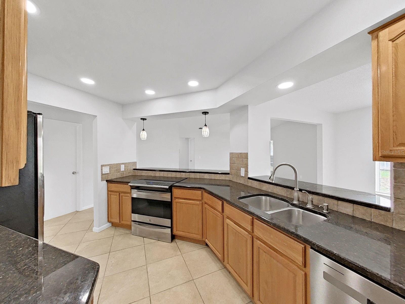 10452 FORDHAM ST, SPRING HILL, FL — photo 21
