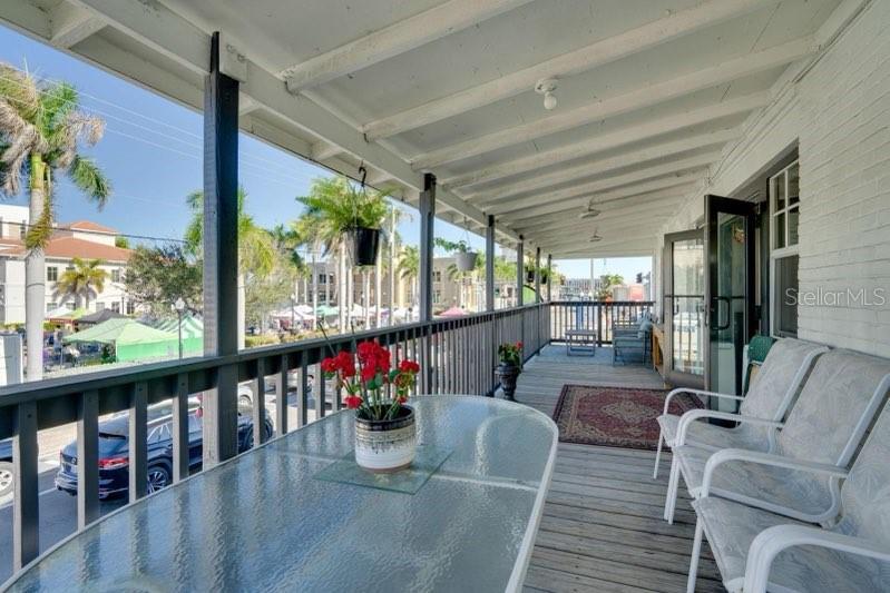209 W OLYMPIA AVE, PUNTA GORDA, FL