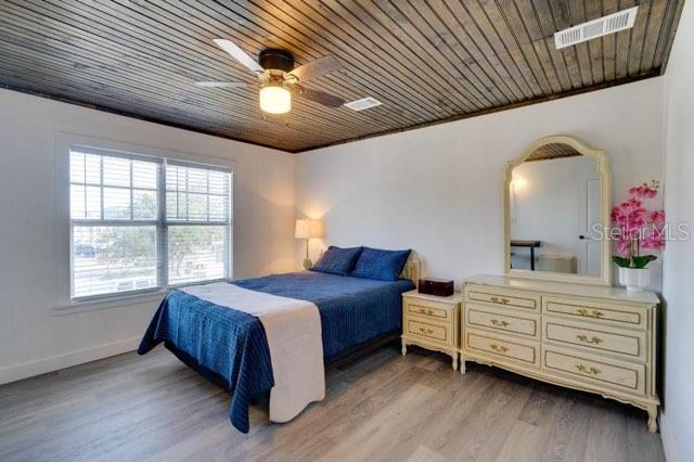 209 W OLYMPIA AVE, PUNTA GORDA, FL — photo 13