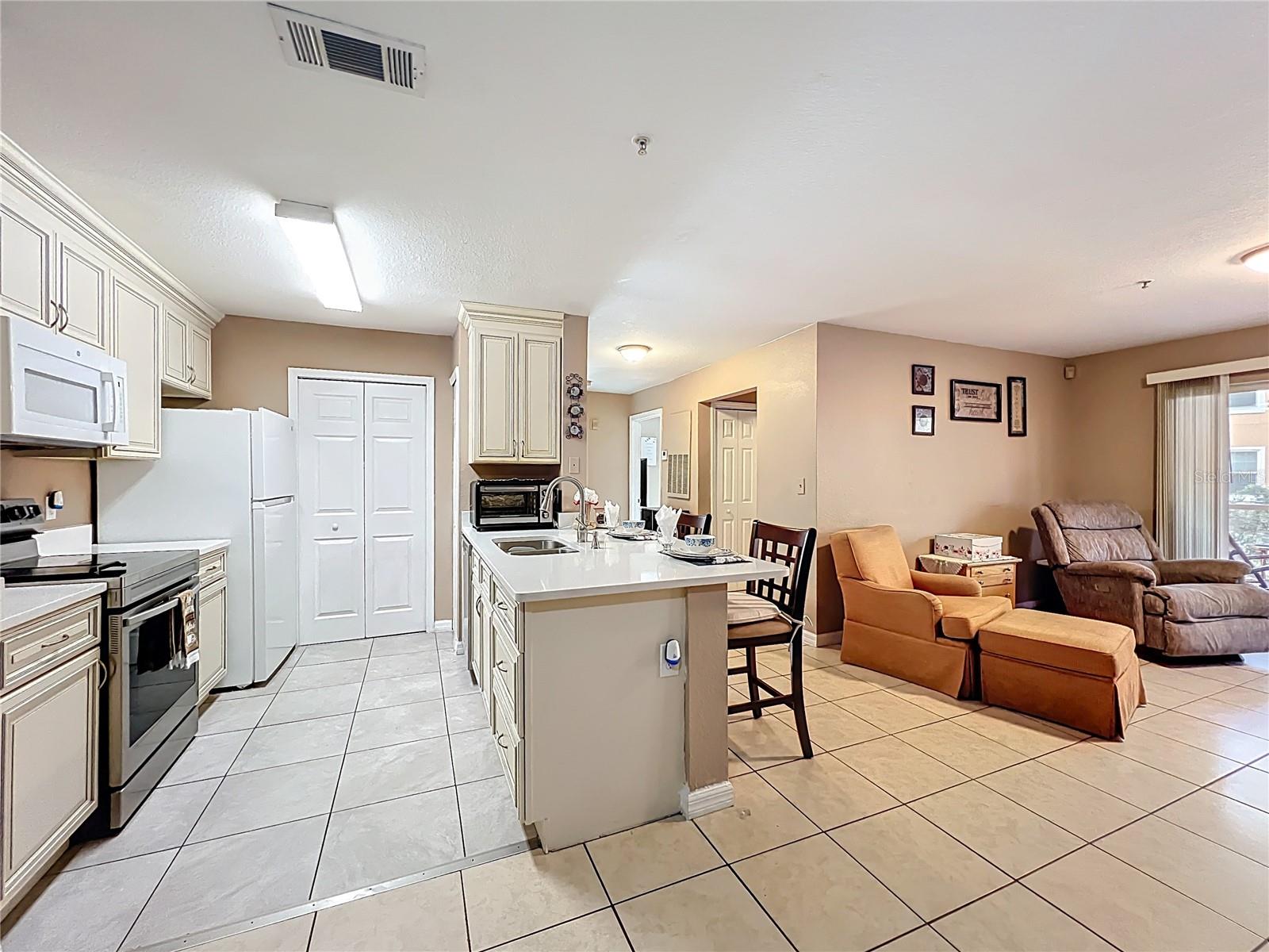 5471 VINELAND RD #7109, ORLANDO, FL — photo 10