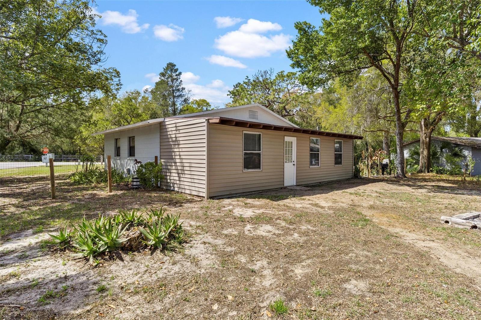 501 POINSETTIA AVE, FRUITLAND PARK, FL — photo 61