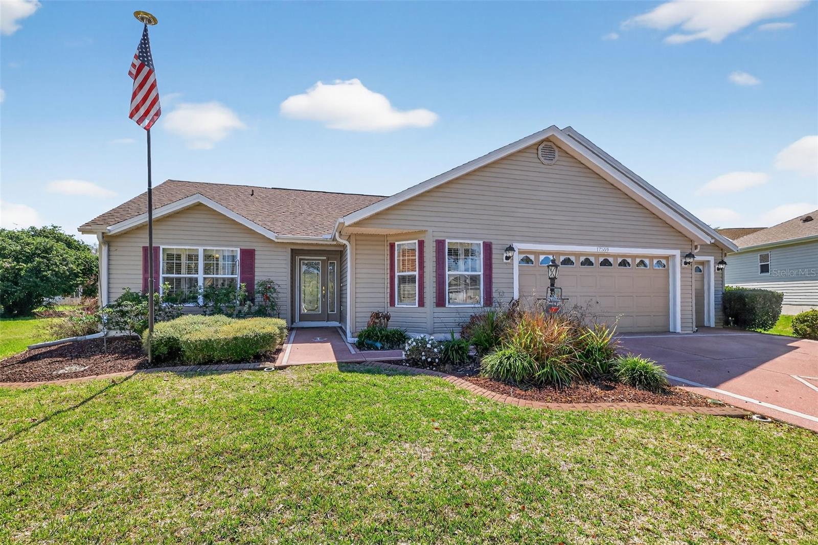 17559 SE 81ST PARNASSUS CT, THE VILLAGES, FL — photo 2