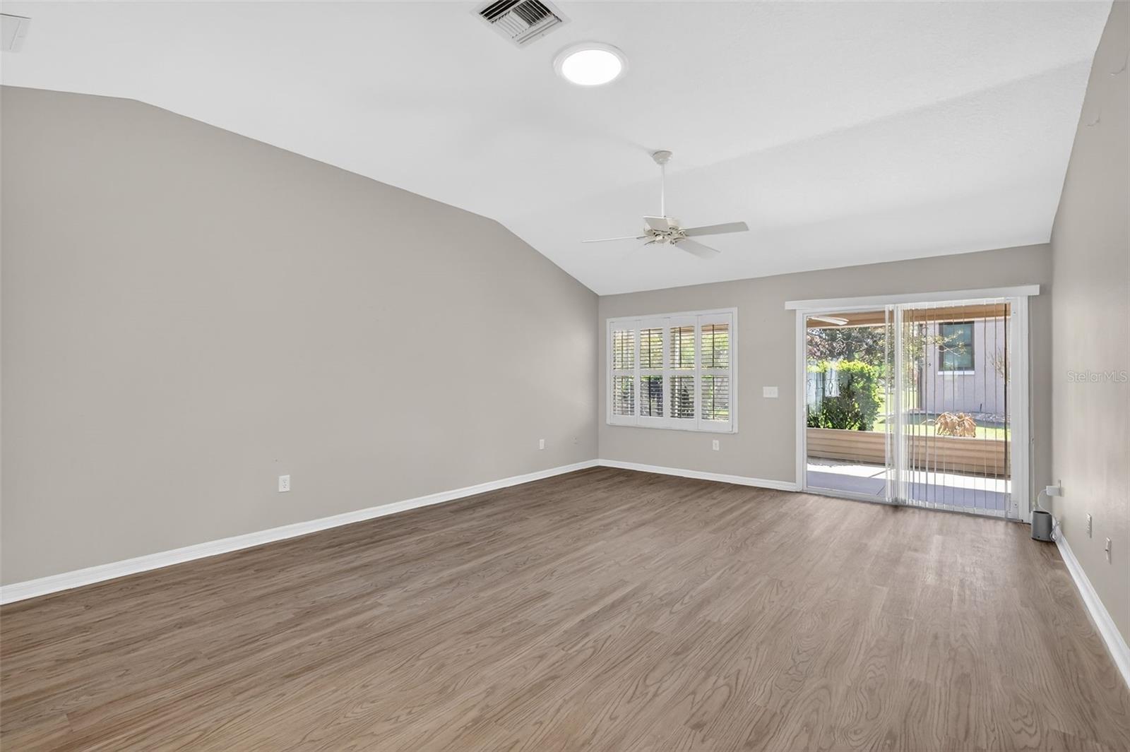 17559 SE 81ST PARNASSUS CT, THE VILLAGES, FL — photo 6