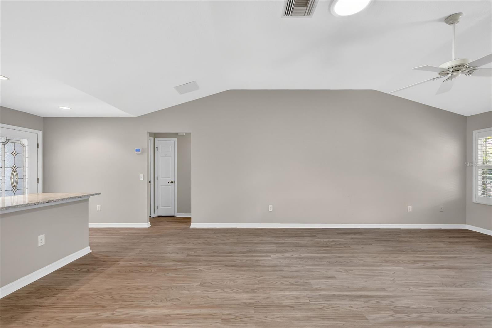 17559 SE 81ST PARNASSUS CT, THE VILLAGES, FL — photo 7