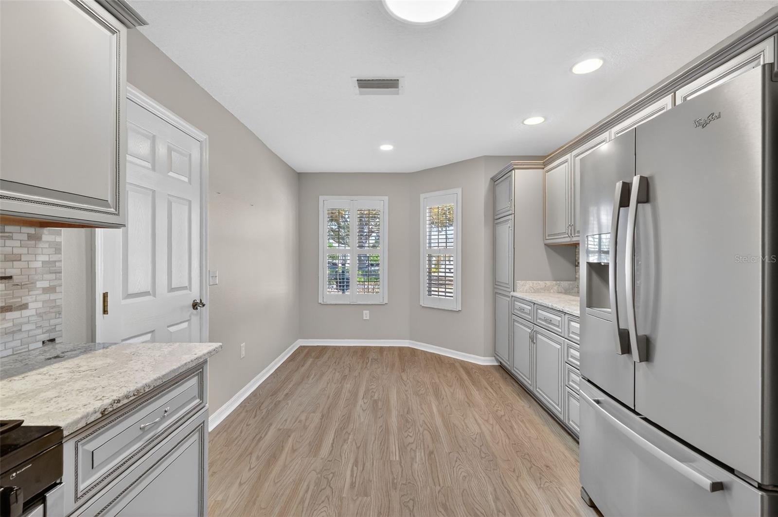 17559 SE 81ST PARNASSUS CT, THE VILLAGES, FL — photo 11