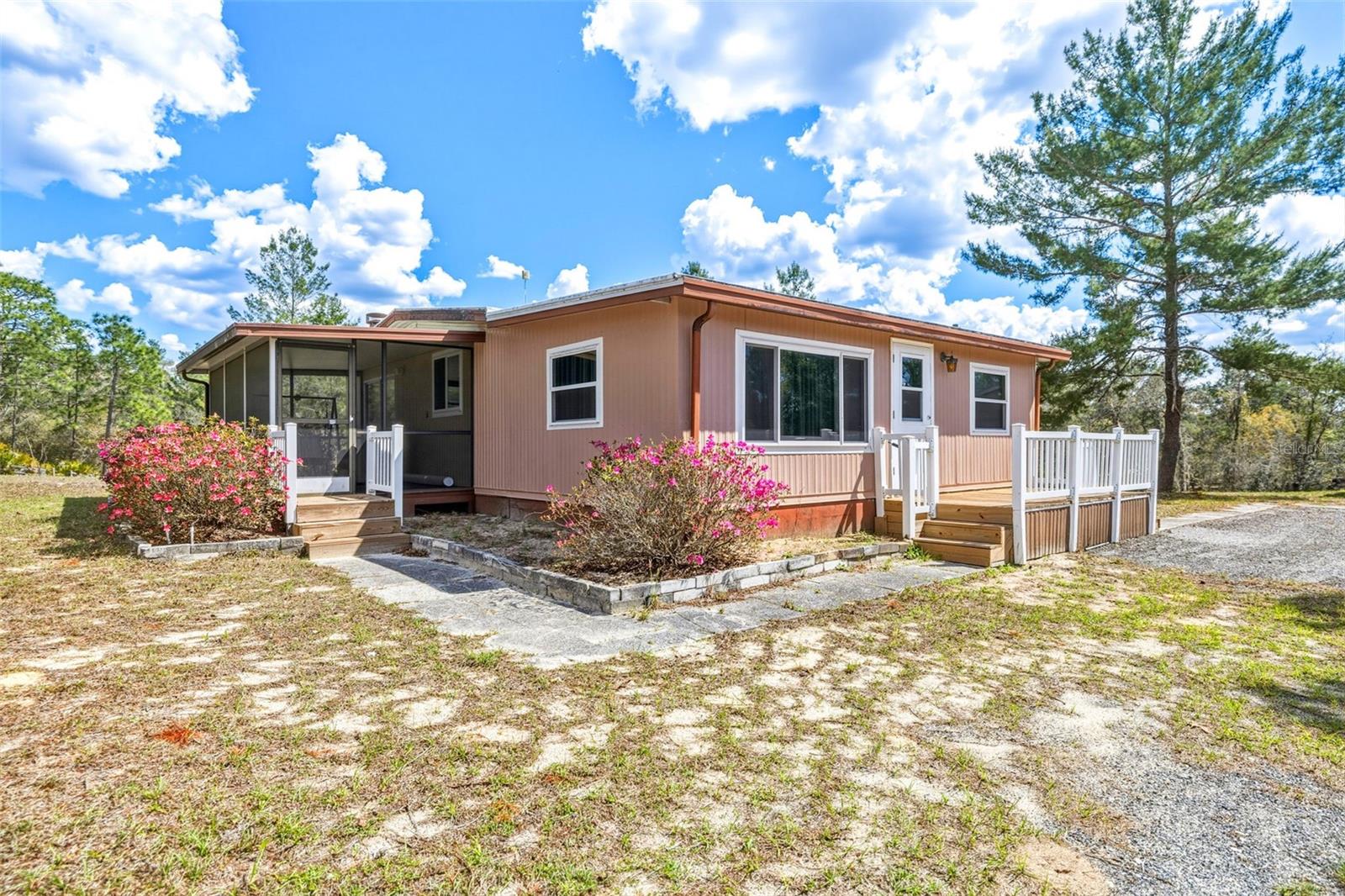5590 W MCDOWELL LN, DUNNELLON, FL — photo 3