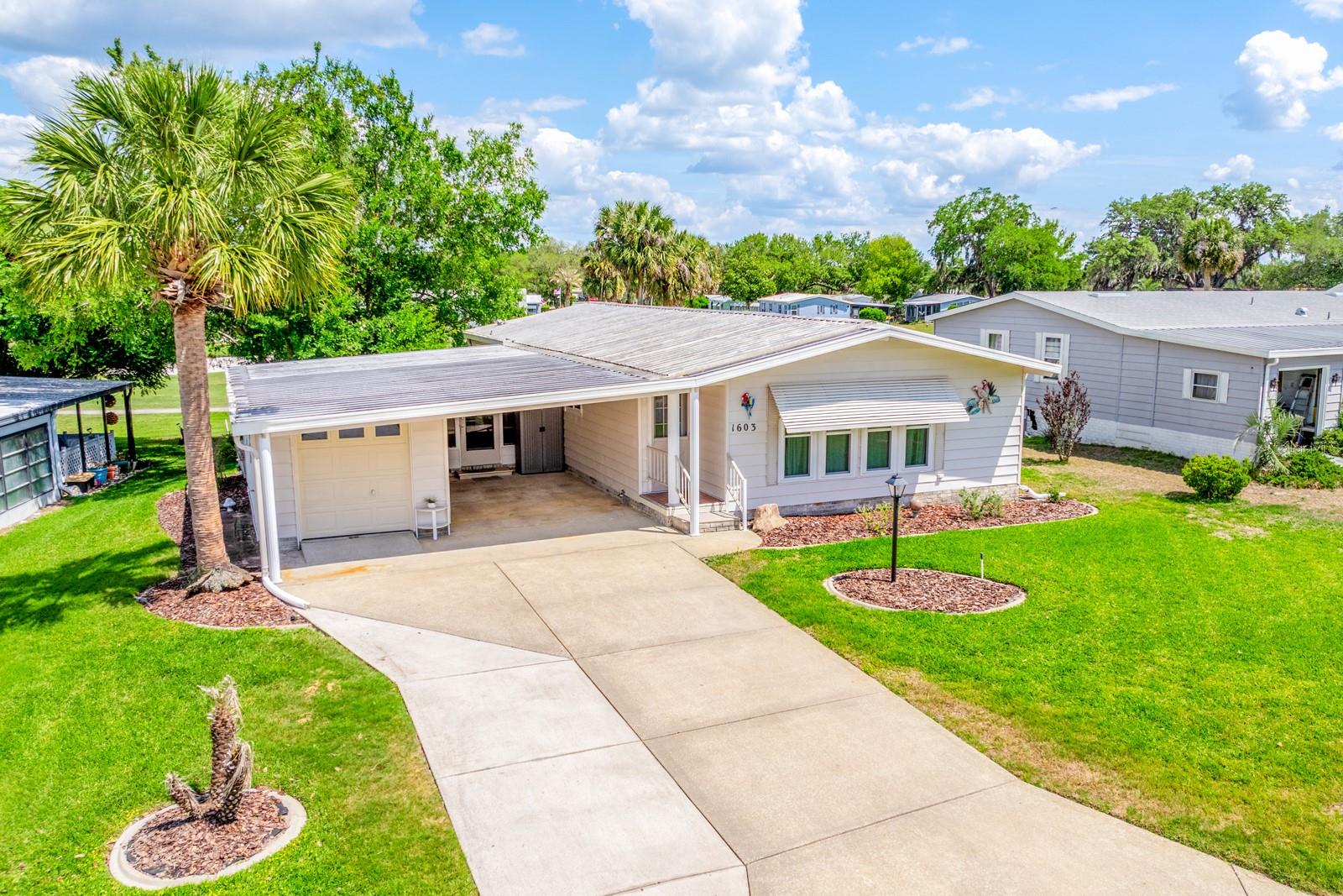 1603 COG HILL DR, LADY LAKE, FL