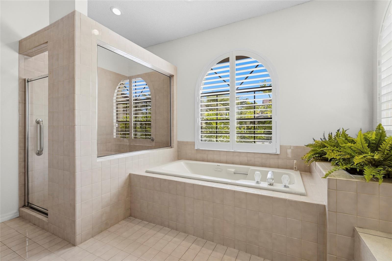 4531 LAS BRISAS LN, SARASOTA, FL — photo 9