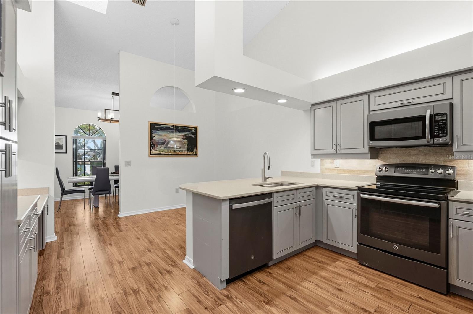 4531 LAS BRISAS LN, SARASOTA, FL — photo 23