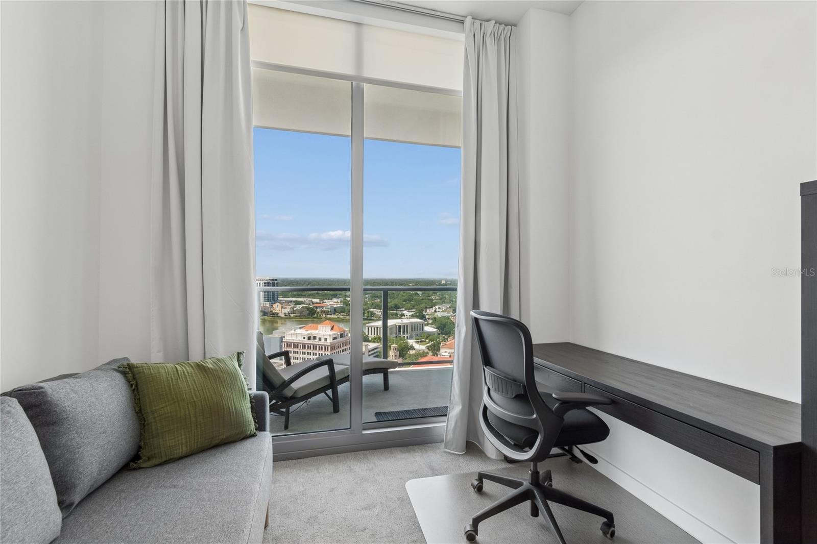 400 CENTRAL AVE #2102, ST PETERSBURG, FL — photo 40