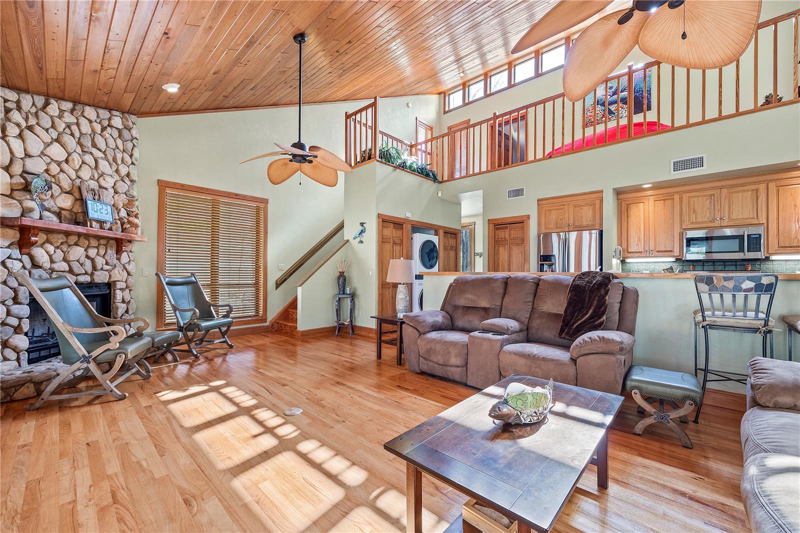 1376 RIVERSIDE AVE, FORT WHITE, FL — photo 12