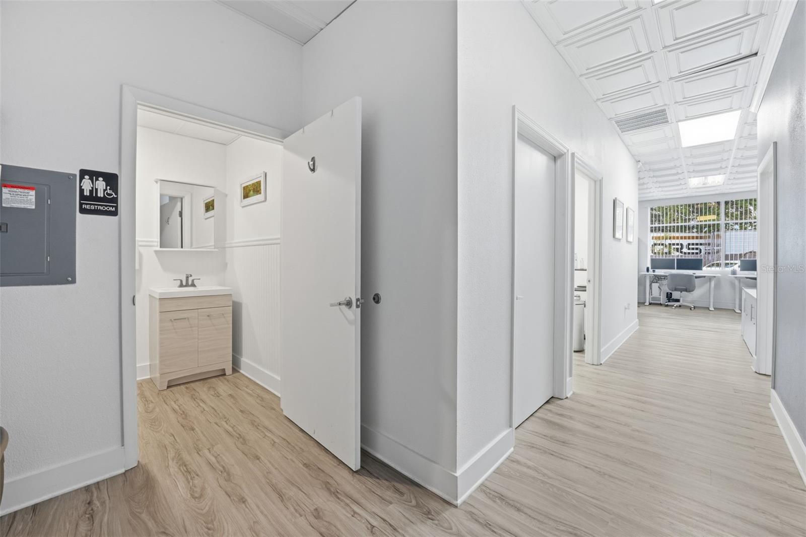 5404 HOOVER BLVD #8, TAMPA, FL — photo 17