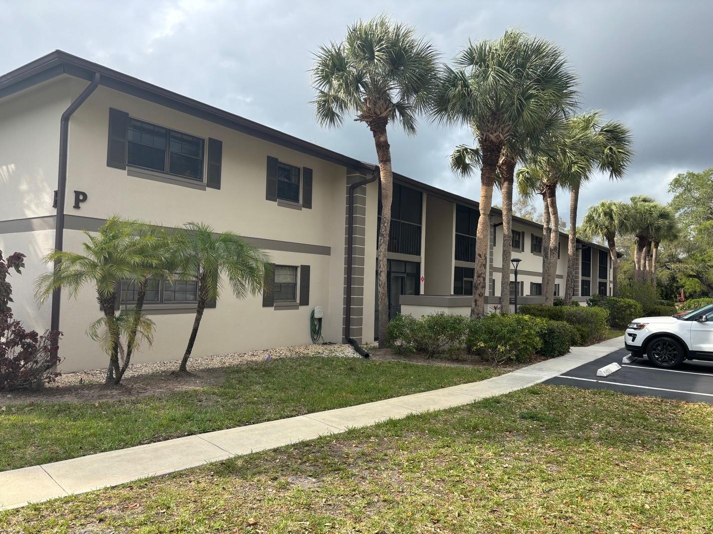1515 FORREST NELSON BLVD #P208, PORT CHARLOTTE, FL — photo 3