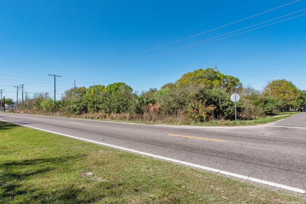 7623 S 51ST AVE, TAMPA, FL — photo 21