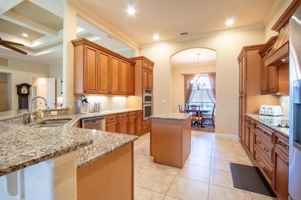15950 SPLENDID OAKS LN, TAVARES, FL — photo 11