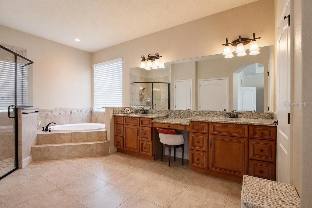 15950 SPLENDID OAKS LN, TAVARES, FL — photo 35