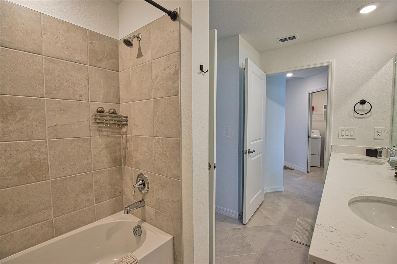 17560 OPAL SAND DR #108, VENICE, FL — photo 33
