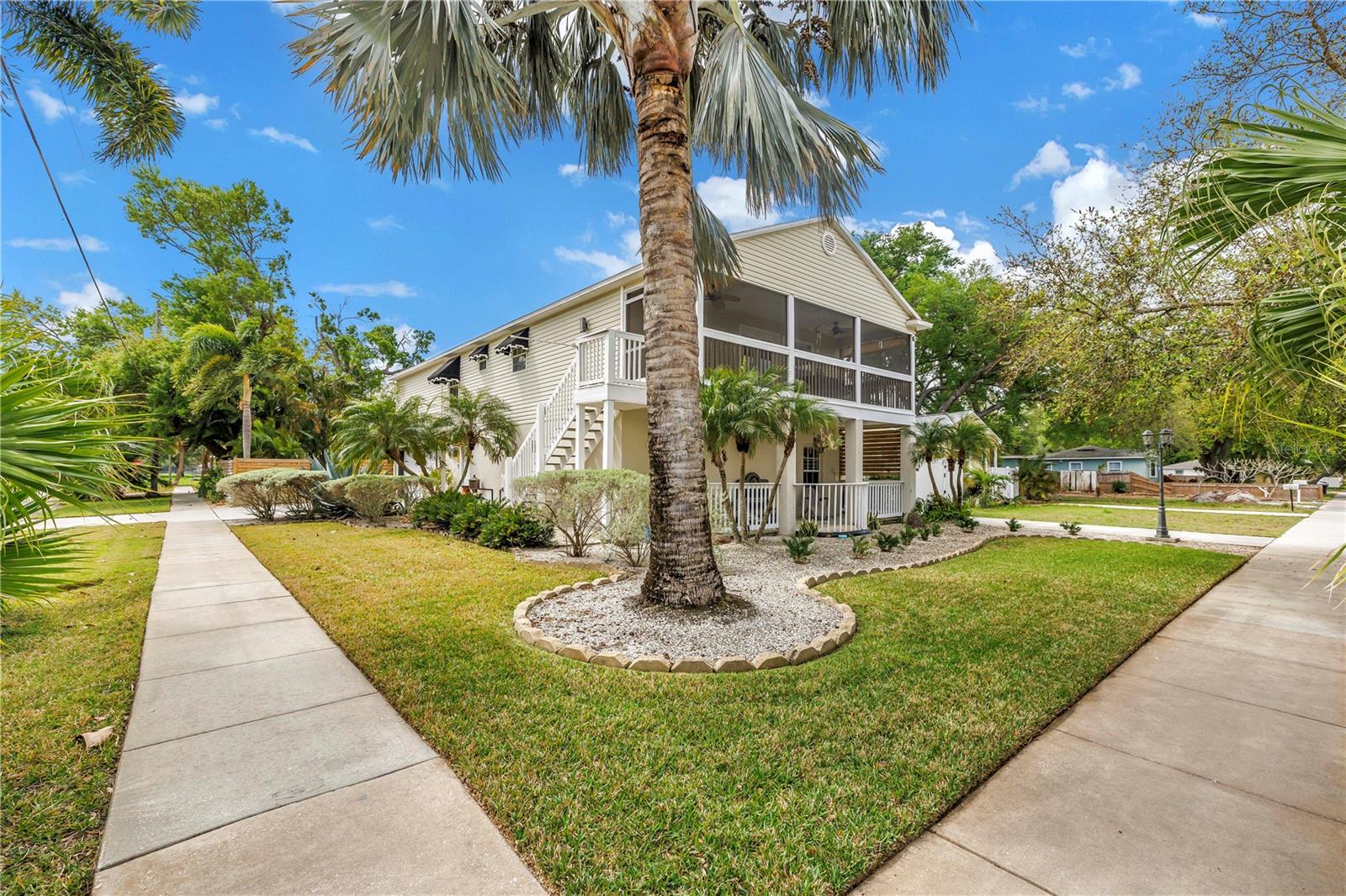 786 59TH AVE NE, ST PETERSBURG, FL — photo 3