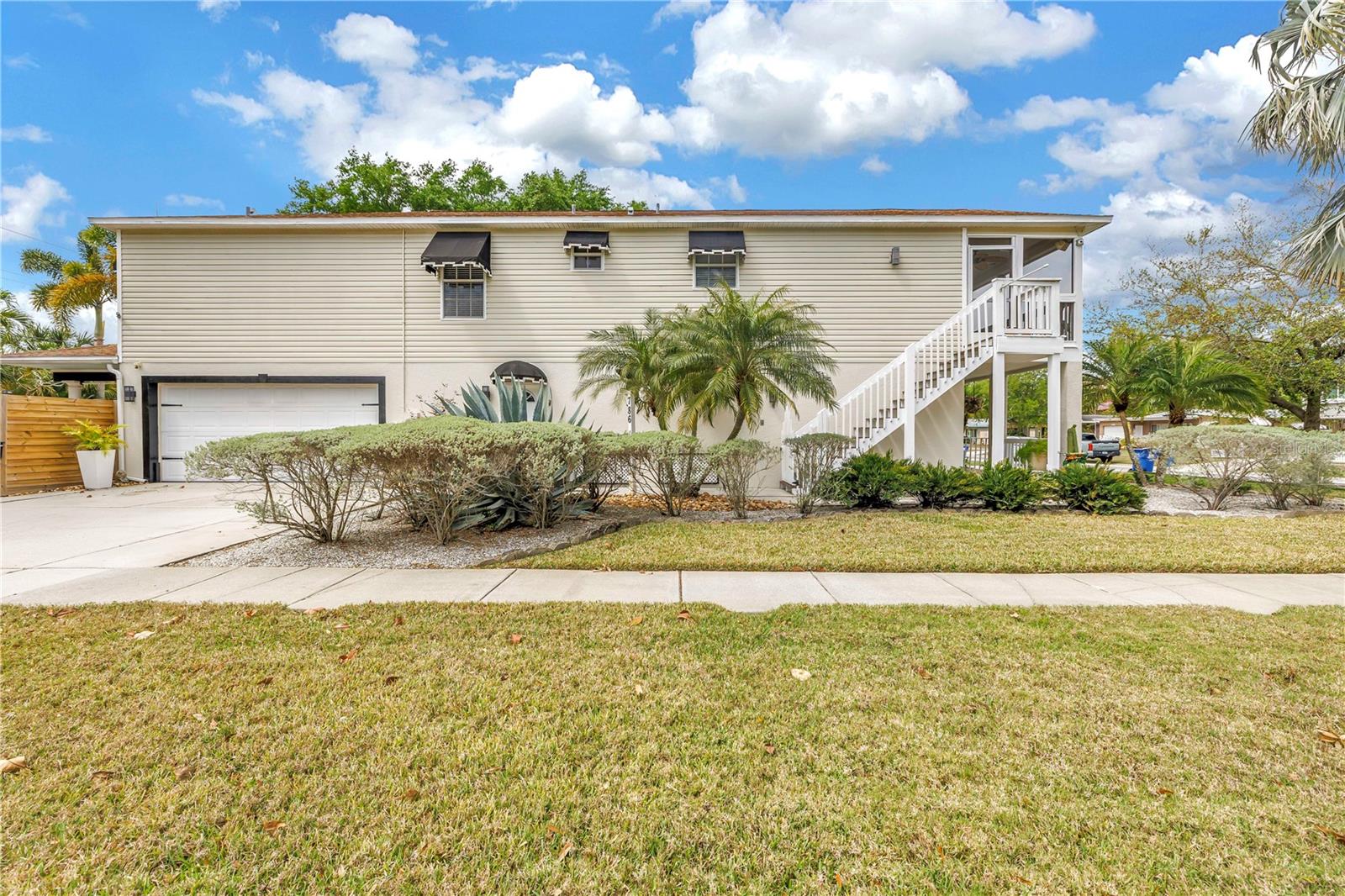 786 59TH AVE NE, ST PETERSBURG, FL — photo 4