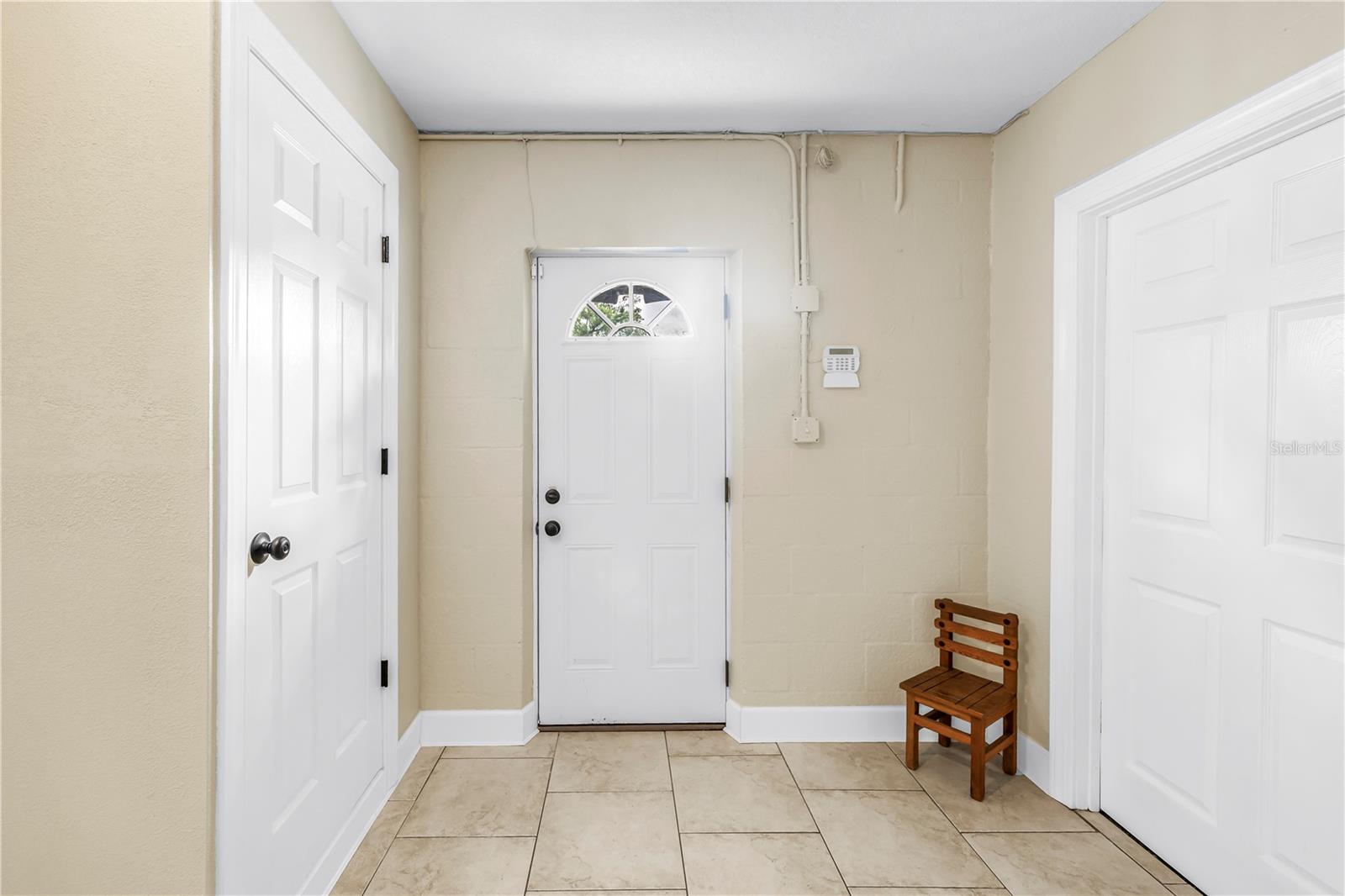 786 59TH AVE NE, ST PETERSBURG, FL — photo 13