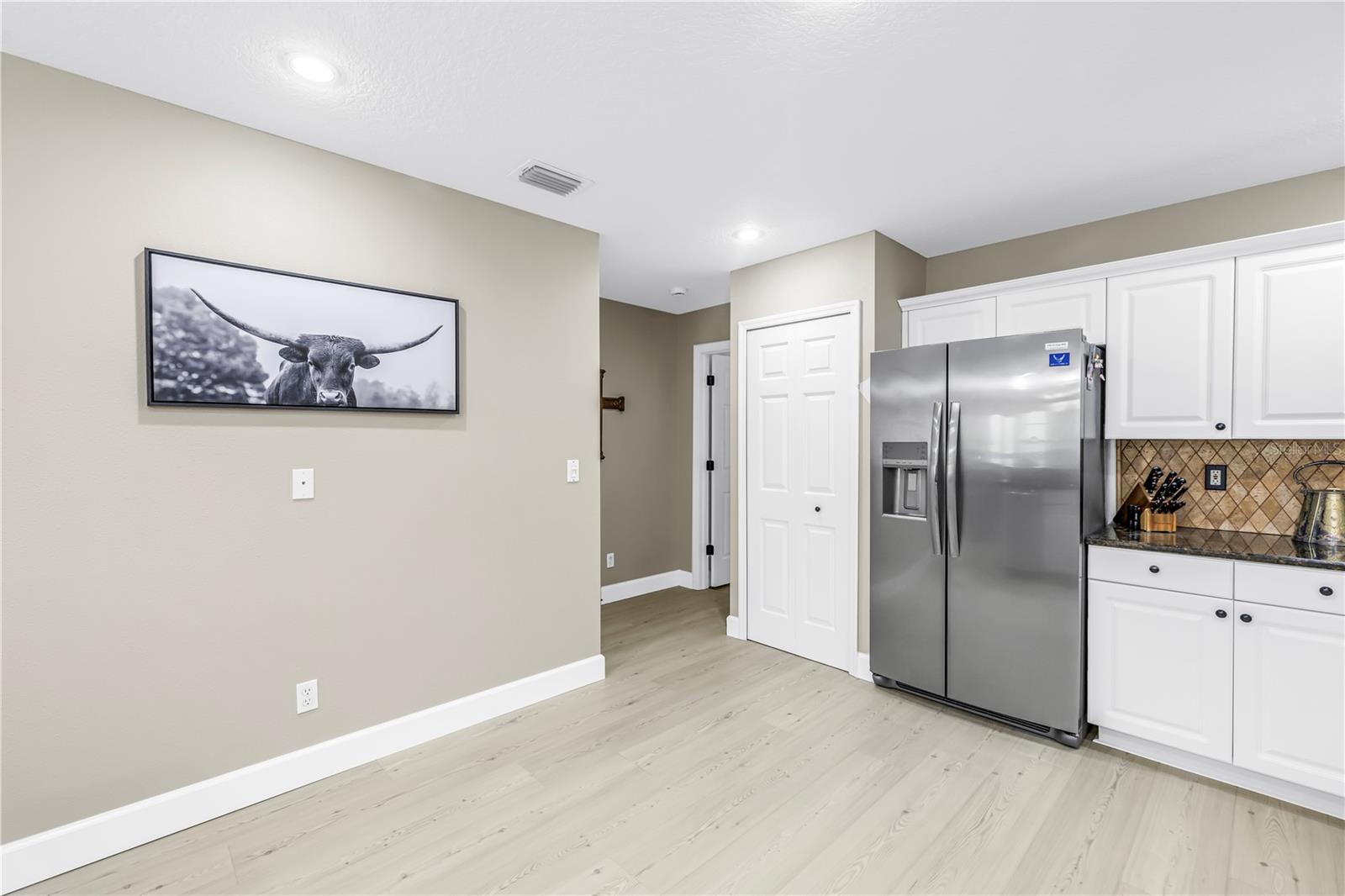 786 59TH AVE NE, ST PETERSBURG, FL — photo 25