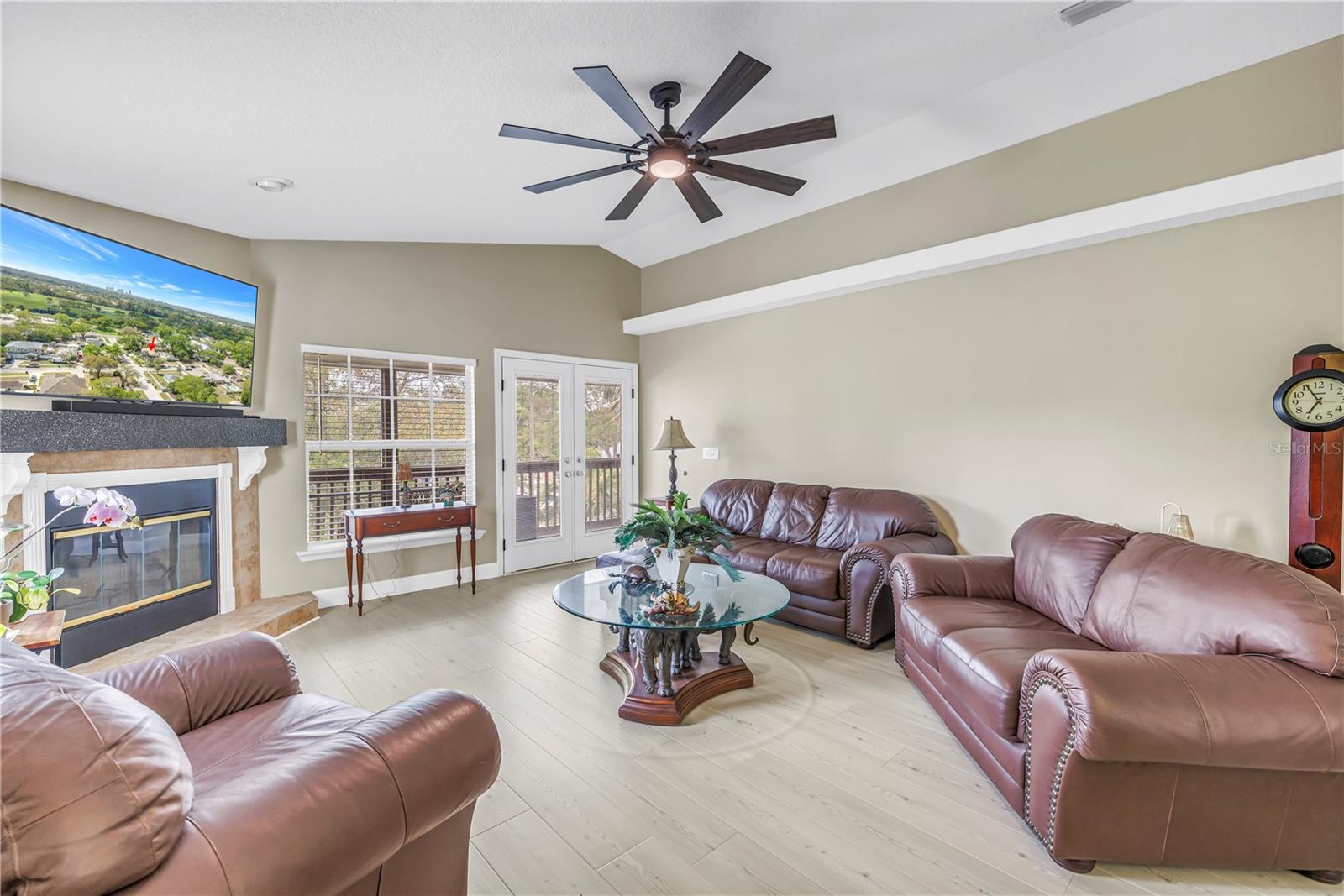 786 59TH AVE NE, ST PETERSBURG, FL — photo 30