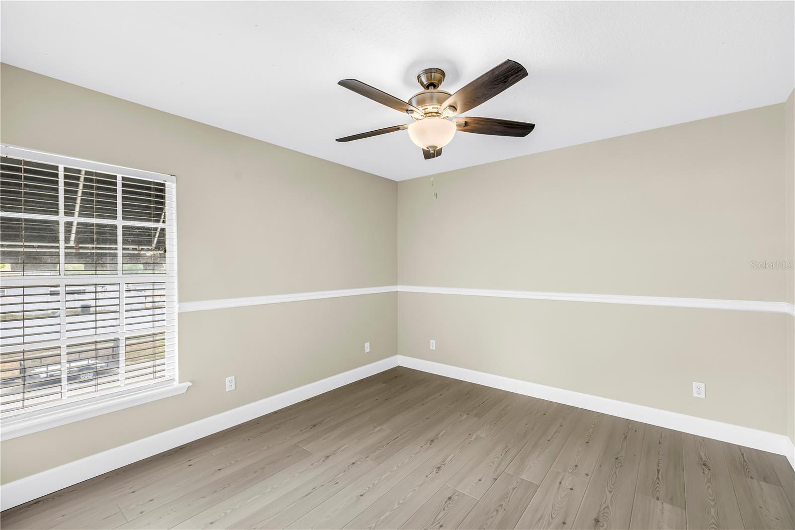 786 59TH AVE NE, ST PETERSBURG, FL — photo 39