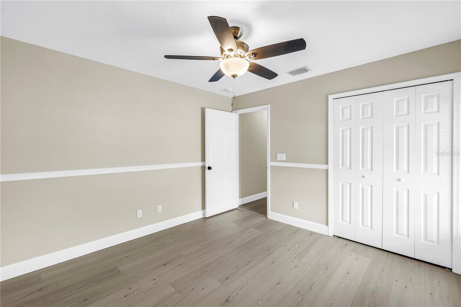 786 59TH AVE NE, ST PETERSBURG, FL — photo 40