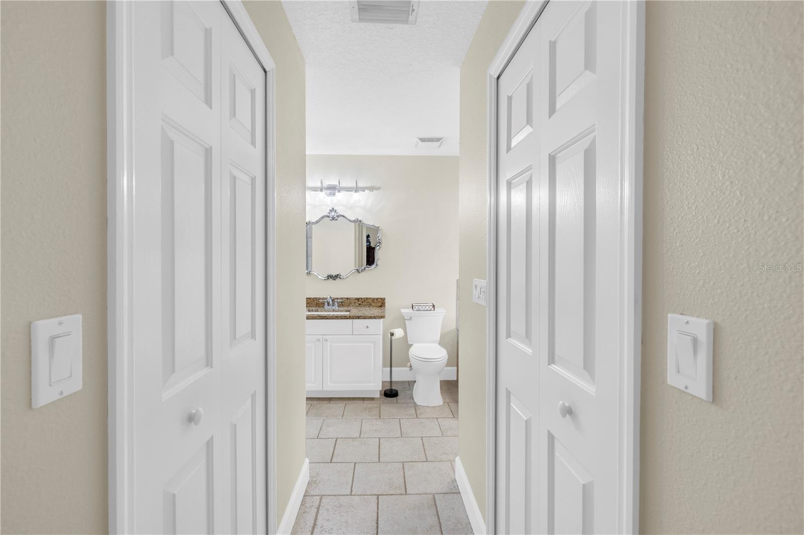 786 59TH AVE NE, ST PETERSBURG, FL — photo 45
