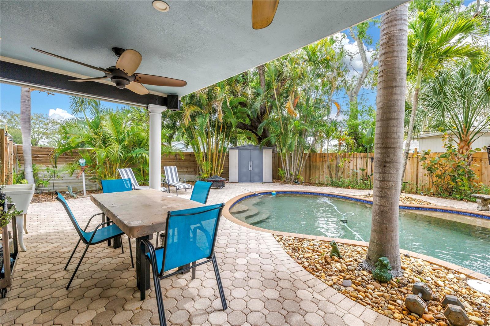 786 59TH AVE NE, ST PETERSBURG, FL — photo 54