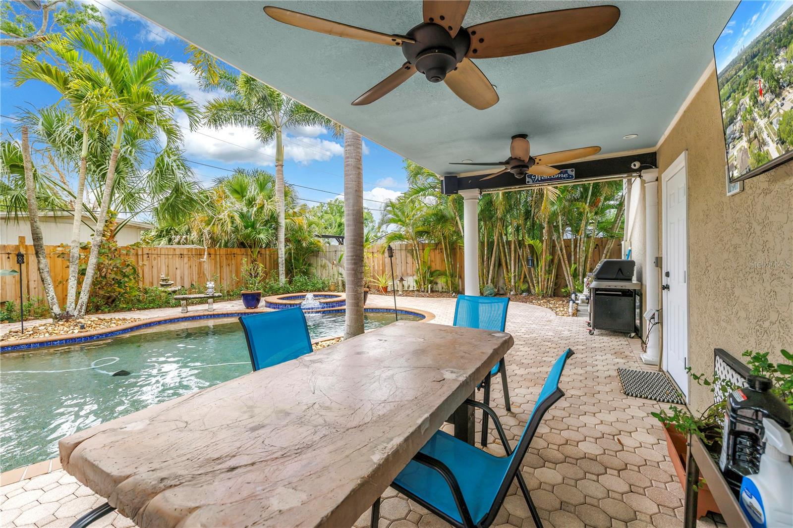 786 59TH AVE NE, ST PETERSBURG, FL — photo 56